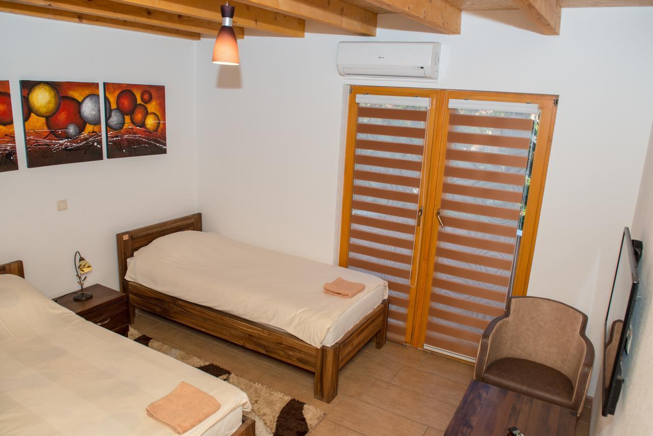 Motel Orhideja Donji Vakuf Extérieur photo
